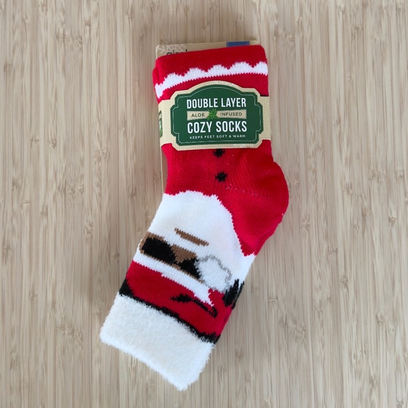*BRAND NEW Christmas Double Layer Socks size 8-12.5 - Picture 1 of 3